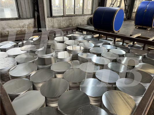 Zuivere 1050 Cookware-Aluminiumcirkels H14 1/4 Harde Legerings Zilverachtige Duidelijke Oppervlakte