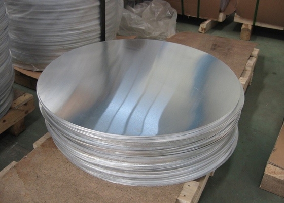1070 1000 Reeksen verdunnen de Cirkel van het Aluminiumblad Vlot voor het Koken van de Kom van de Dienbladschotel