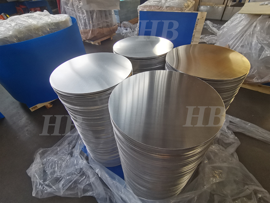 0.2-0.5mm dikte Aluminium cirkel 3004 voor keukengereedschap En bestellingen worden rechtstreeks naar de fabriek gebracht.