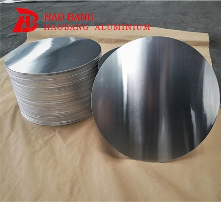 0.2-0.5mm dikte Aluminium cirkel 3004 voor keukengereedschap En bestellingen worden rechtstreeks naar de fabriek gebracht.