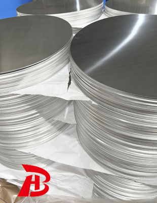 Direct bestellingen naar de fabriek 1 3 5 8 serie aluminium cirkel blanco's Corrosiebestand Sterk trekvermogen Voor thee ketels