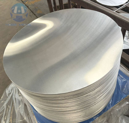 Hoge vlakheid aluminium schijf 1050/3003 legering O H12 Temper CC DC-materiaal Dieptrekken Scheurbestendig Aangepaste diameter voor potten Pannen Industrieel stempelen