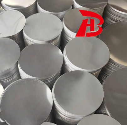 Aangepast formaat Aluminium cirkel 0,3-6 mm Dikte 100-1000 mm Diameter CC DC Materiaal 1050 1060 3003 Legering Scheurbestendig Dieptrekken voor kookgerei en lampafdekking Stempelen