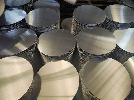 CC DC Grondstof Aluminium Cirkel 1050 1060 3003 Legering O H18 Temper Aangepaste grootte Dieptrekschijf