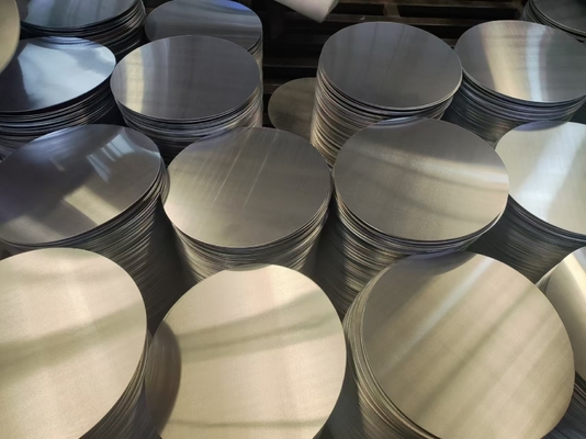 Glanzige oppervlakte Afwerking Aluminium schijven op maat gesneden Diameter 100 mm-1200 mm redelijk