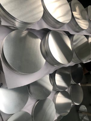 Roestbestendige zilverachtige aluminium cirkels 1080/1100 0,3-6,0 mm voor decorarmaturen