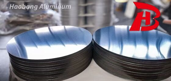 Vervaardiging van containers - Aluminium ronde stukken van 80 tot 1100 mm, dikte van 0,5 tot 6 mm.