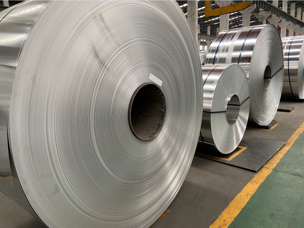 Op maat gemaakte 0,3-6 mm dikke aluminium spoel met hoge warmtegeleidbaarheid voor keukengerei