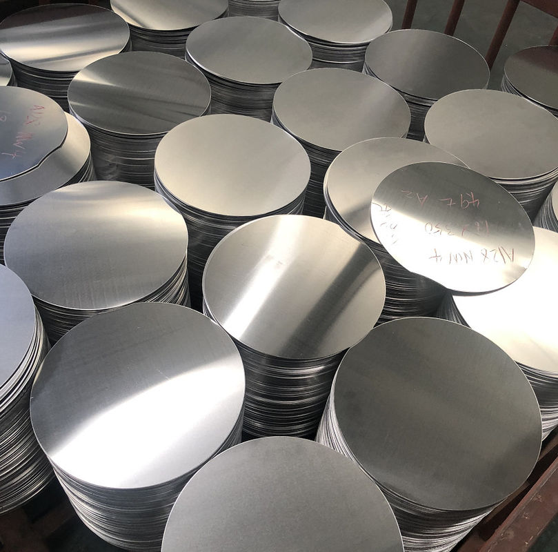 CC DC Grondstof Aluminium Cirkel 1050 1060 3003 Legering O H18 Temper Aangepaste grootte Dieptrekschijf
