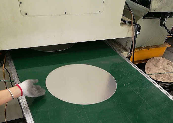 Keukengereilegering 1050 de Cirkels van het Aluminiumschijven van de Voedselrang met het Malen van Vlotte Rand