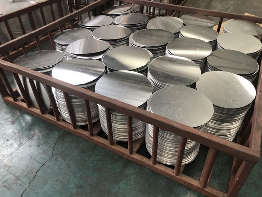 CC DC Grondstof Aluminium Cirkel 1050 1060 3003 Legering O H18 Temper Aangepaste grootte Dieptrekschijf